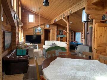 Фото номера Дом с 5 спальнями Дома для отпуска Luxury Holiday Home with Private Lake г. Vehmaa 110